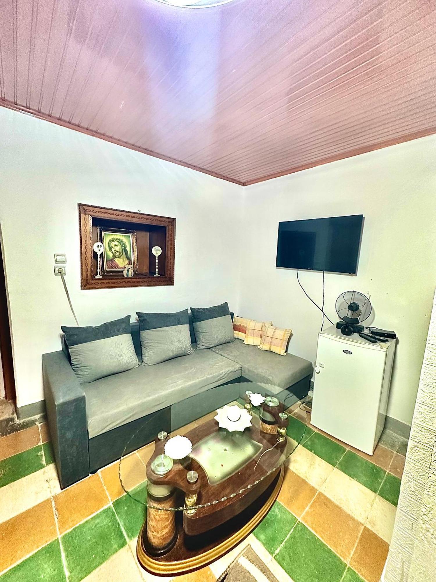 Grandpas House Hotell Gjirokastër Eksteriør bilde