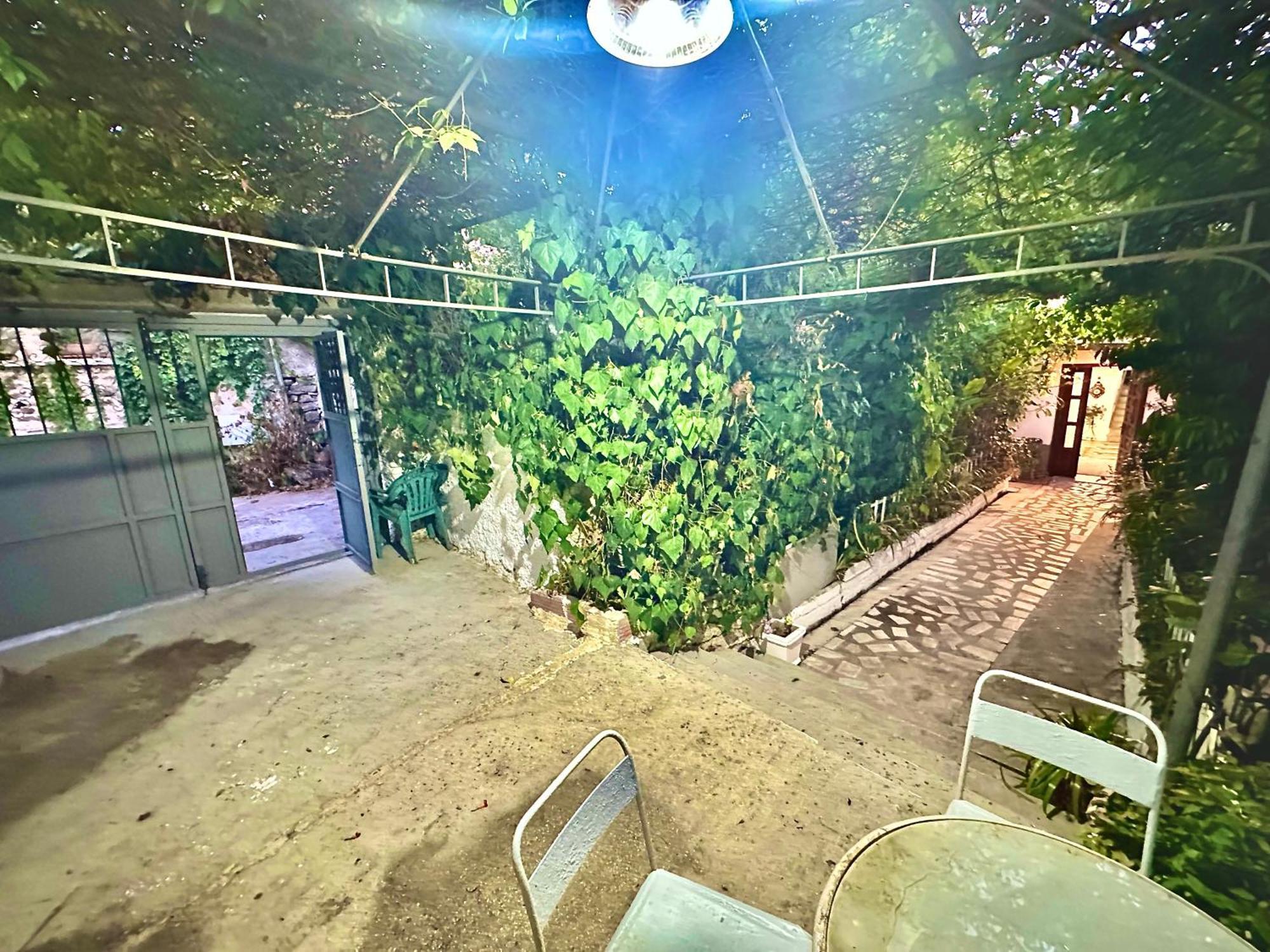 Grandpas House Hotell Gjirokastër Eksteriør bilde